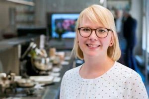Product Technologist Yvonne Crijns Schouten