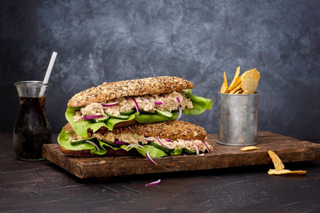 Sandwich with Vegan Green Tuna - Schouten specialist in plant-based protein products