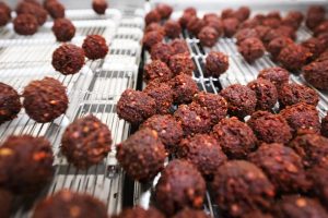 Schouten: Specialist in the development of vegan and plant-based products: Continuity in production
