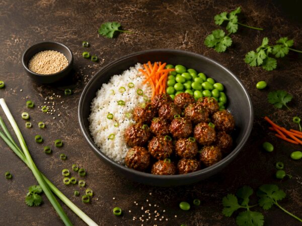 Specialist in de ontwikkeling van vegan en plant-based producten: Vegan Balletjes met Gochujang Marinade